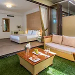 Club Otel Akhisar