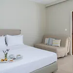Otel Club 4*