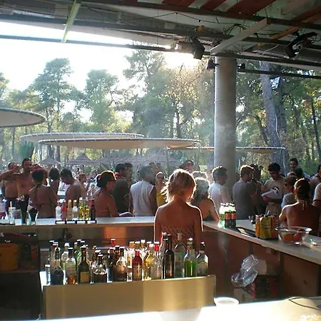 Club 4*