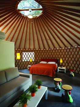 Hotel Club 4*