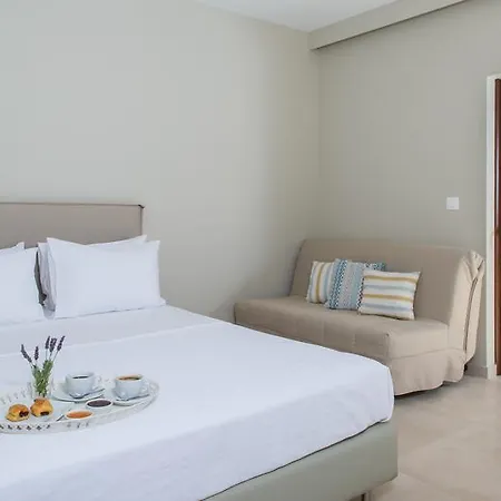 Hotel Club 4*